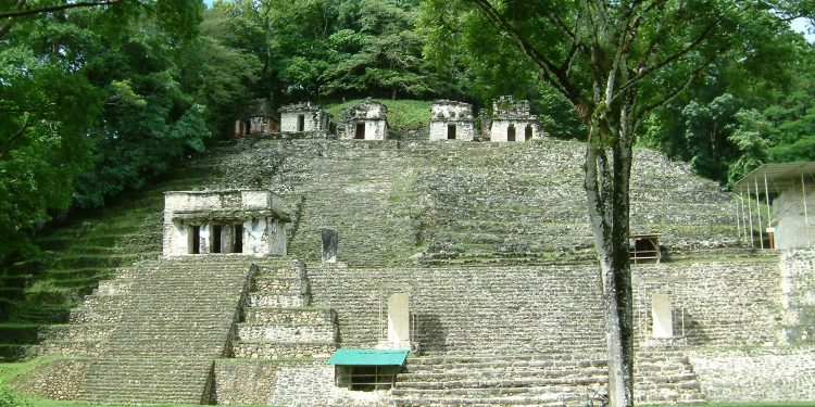 Experience Bonampak